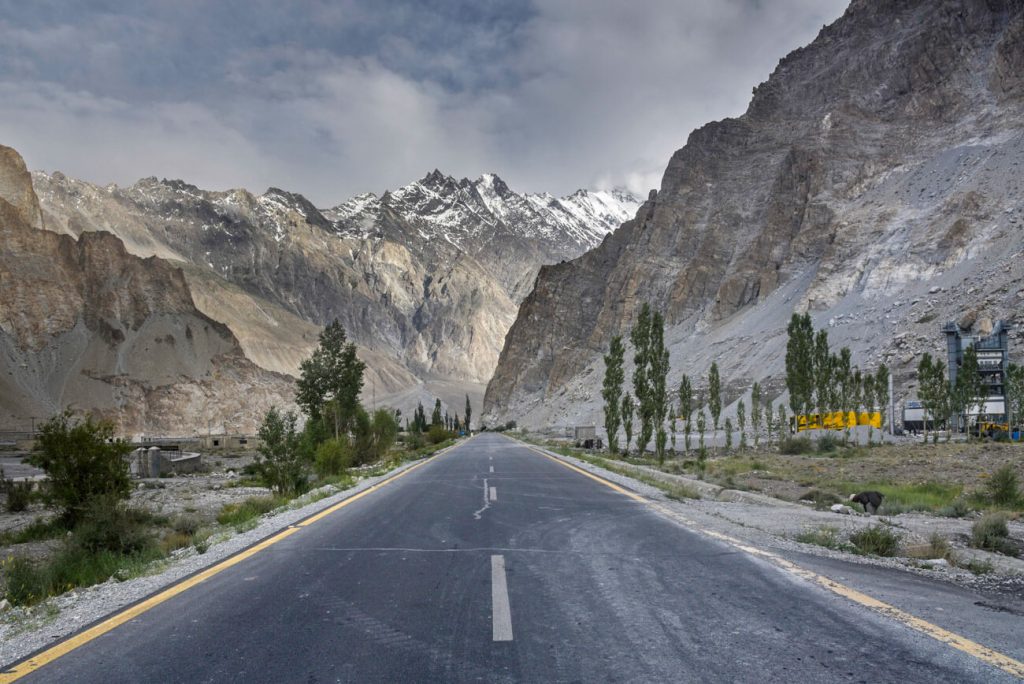 Karakoram Highway China to Pakistan