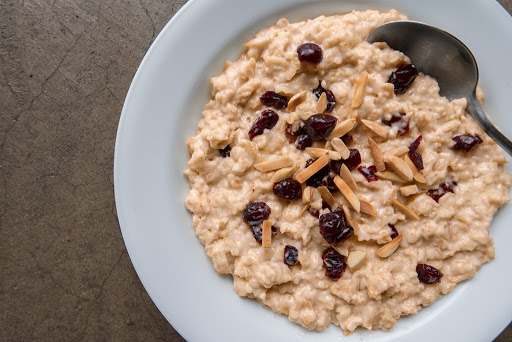 oatmeal with cranberries and cardamom